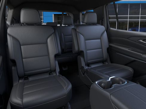 New 2026 Chevrolet Traverse LT w/ Driver Confidence Package FWD image 19