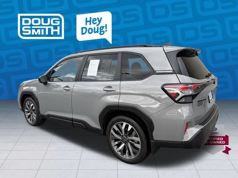 Certified 2025 Subaru Forester Touring w/ Popular Package - Touring AWD/4WD image 3