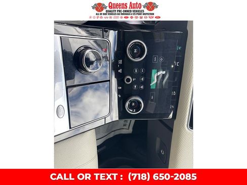 Used 2019 Land Rover Range Rover Velar R-Dynamic SE image 39