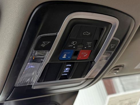 Used 2024 RAM 2500 Limited w/ Safety Group image 72