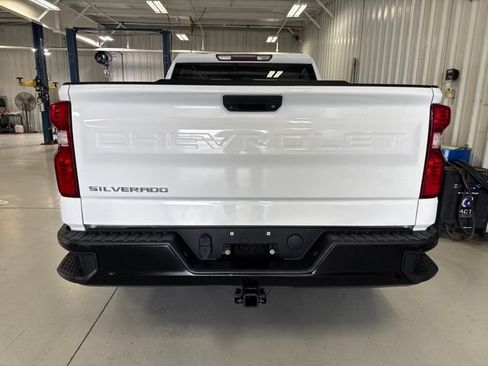 Used 2020 Chevrolet Silverado 1500 W/T w/ Trailering Package AWD/4WD image 8