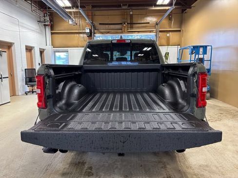 New 2026 RAM 1500 Big Horn AWD/4WD image 17