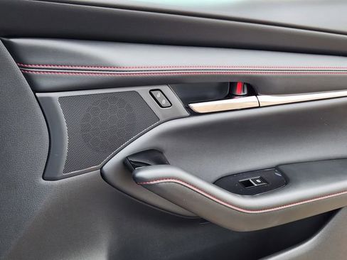 New 2026 MAZDA MAZDA3 Carbon image 14
