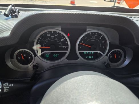 Used 2010 Jeep Wrangler Unlimited Sport AWD/4WD image 16