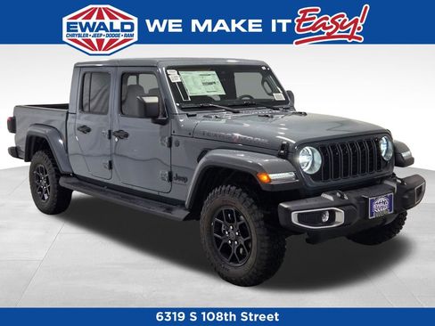 New 2025 Jeep Gladiator Sport image 1
