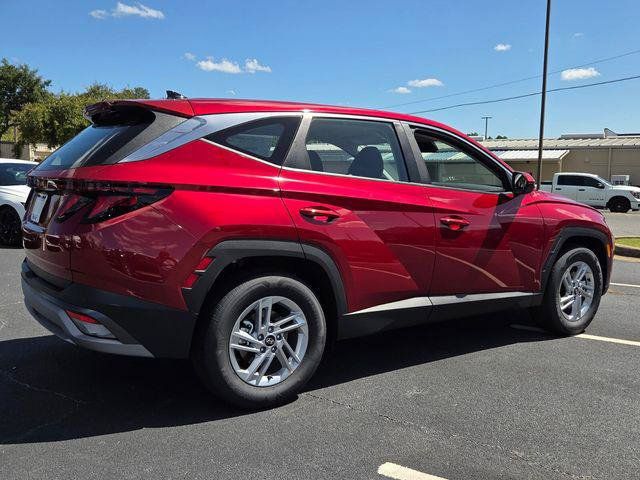 New 2026 Hyundai Tucson SE FWD image 11