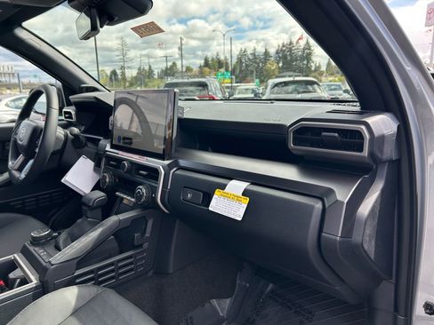 New 2026 Toyota 4Runner TRD Off-Road Premium AWD/4WD image 26
