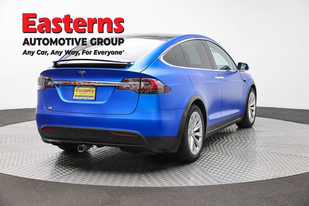 Used 2019 Tesla Model X 75D AWD/4WD image 7