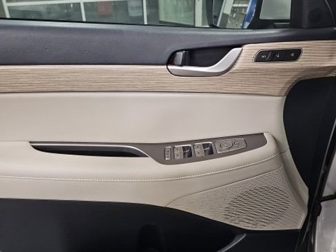 Used 2022 Hyundai Palisade SEL w/ Premium Package image 12