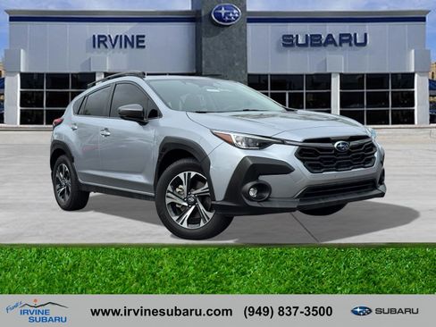 Used 2024 Subaru Crosstrek 2.0i Premium image 1