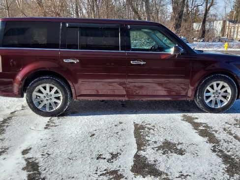 Used 2009 Ford Flex SEL image 5