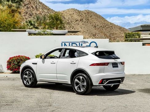New 2024 Jaguar E-PACE R-Dynamic SE image 9