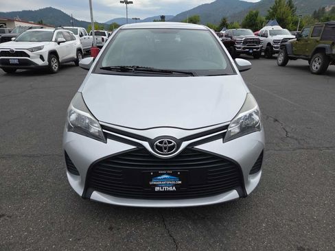 Used 2016 Toyota Yaris L FWD image 14