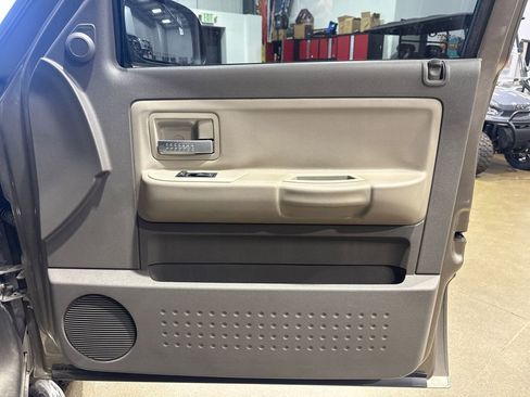 Used 2006 Dodge Dakota Laramie w/ Trailer Tow Group image 80