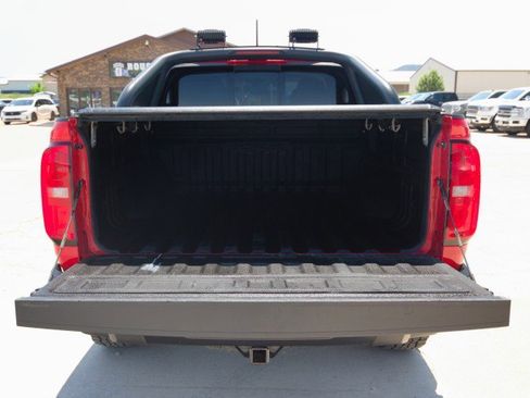 Used 2019 Chevrolet Colorado ZR2 w/ ZR2 Dusk Special Edition image 5