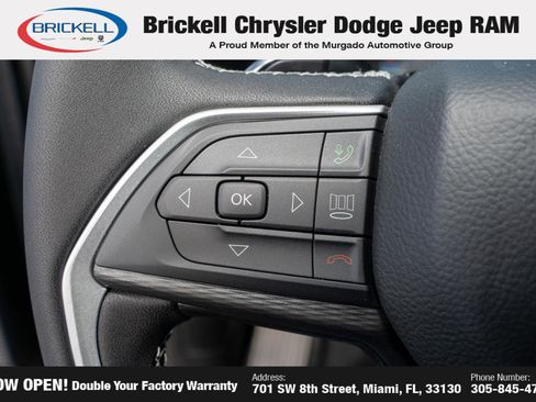 New 2025 Jeep Grand Cherokee L Laredo image 32