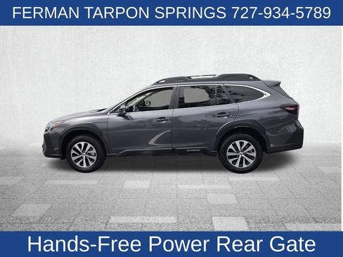 Used 2025 Subaru Outback Premium AWD/4WD image 7
