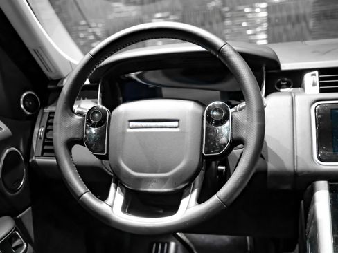 Used 2019 Land Rover Range Rover Sport HSE AWD/4WD image 16