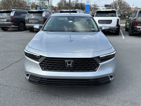 Used 2025 Honda Accord EX-L image 3