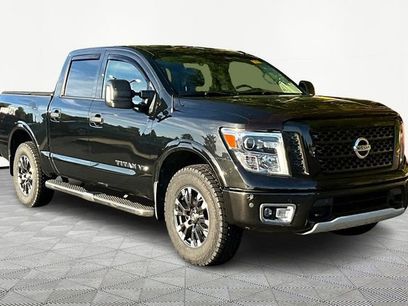 Used 2019 Nissan Titan PRO-4X w/ Pro-4x Convenience Package