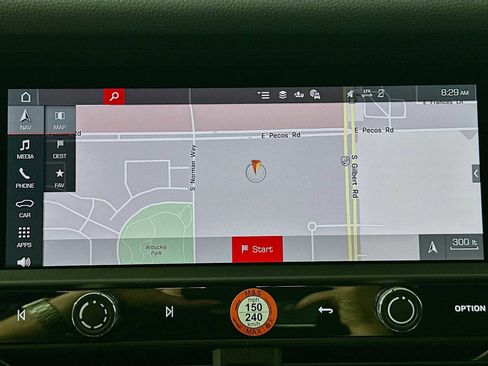 New 2026 Porsche Macan AWD/4WD image 18