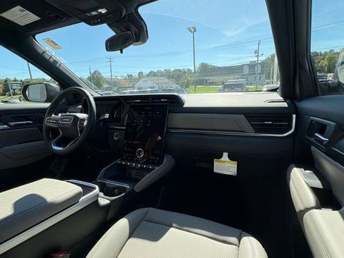 New 2026 GMC Terrain Elevation w/ Elevation Premium Package image 22