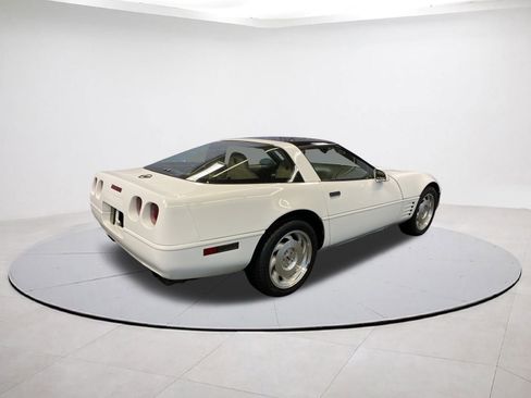 Used 1994 Chevrolet Corvette image 6