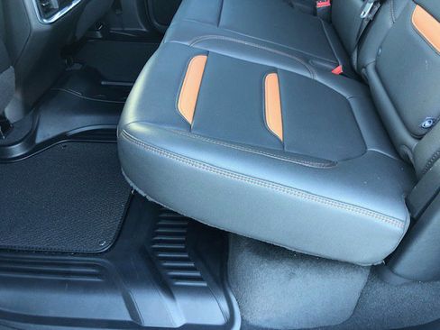 Used 2021 GMC Sierra 1500 AT4 image 21