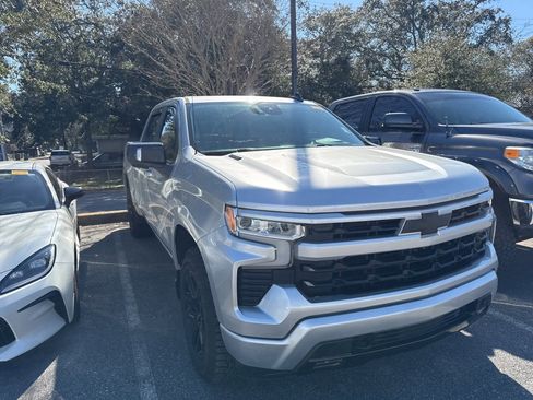 Used 2022 Chevrolet Silverado 1500 RST w/ Convenience Package II image 3