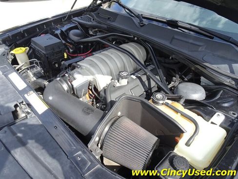 Used 2009 Dodge Challenger SRT8 w/ SRT Option Group II RWD image 31