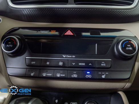 Used 2021 Hyundai Tucson Sport image 20