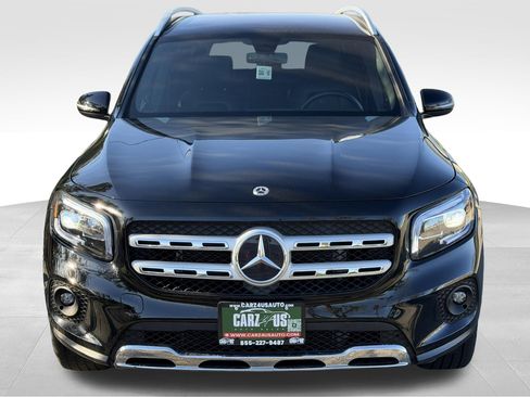Used 2022 Mercedes-Benz GLB 250 4MATIC w/ Premium Package Lite image 2
