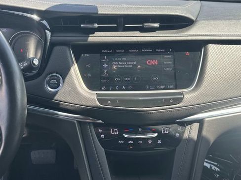 Certified 2022 Cadillac XT5 Premium Luxury w/ Technology Package FWD image 21
