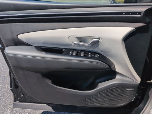 Used 2023 Hyundai Tucson Limited FWD image 23