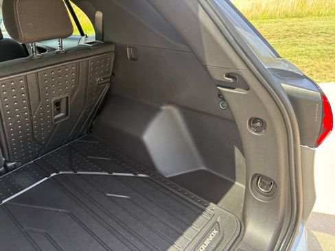 Used 2024 Chevrolet Equinox LS w/ LS Convenience Package FWD image 43