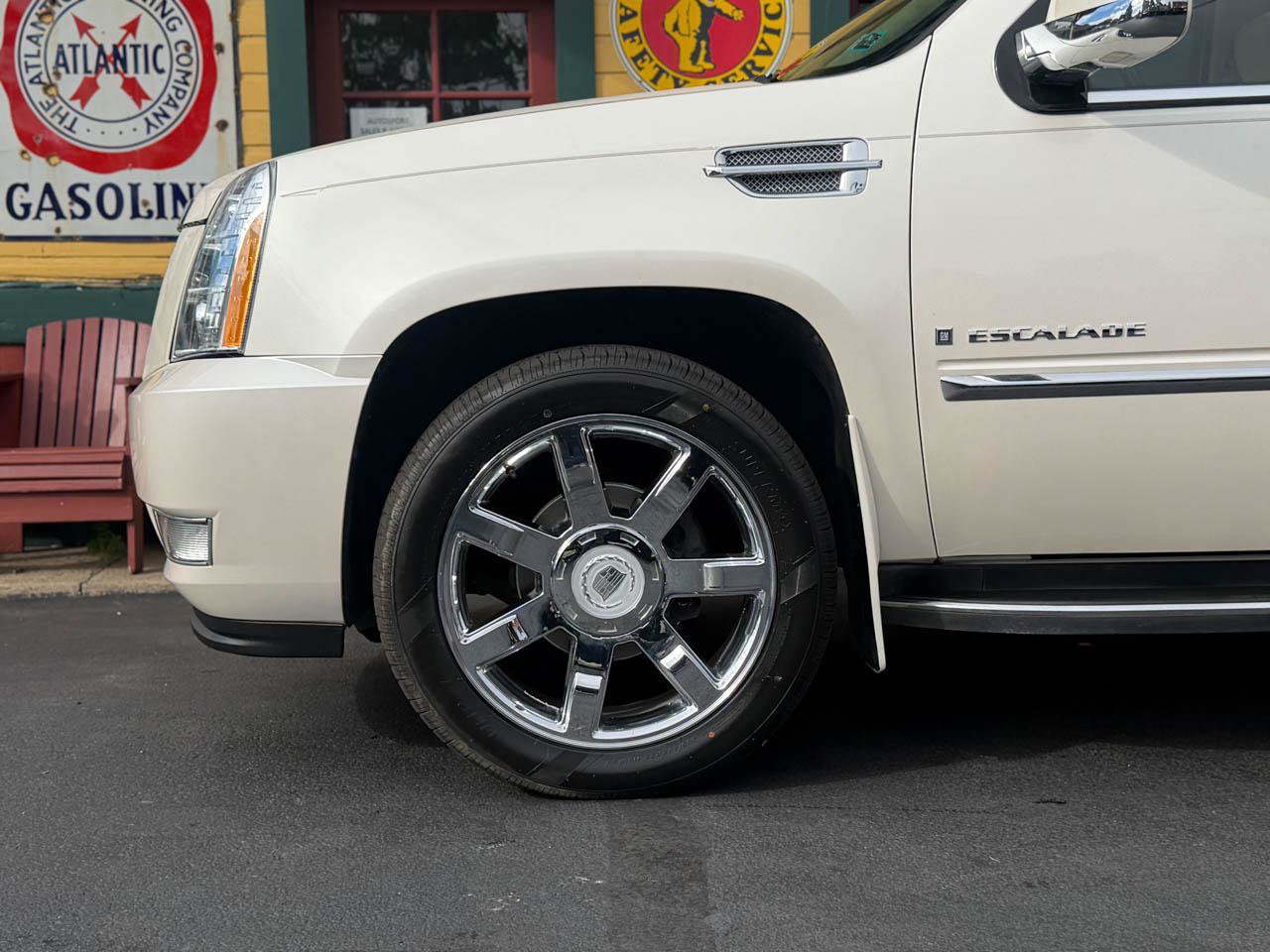 Used 2008 Cadillac Escalade 2WD image 28
