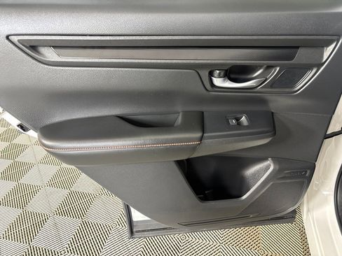 Used 2025 Honda CR-V Sport-L image 19