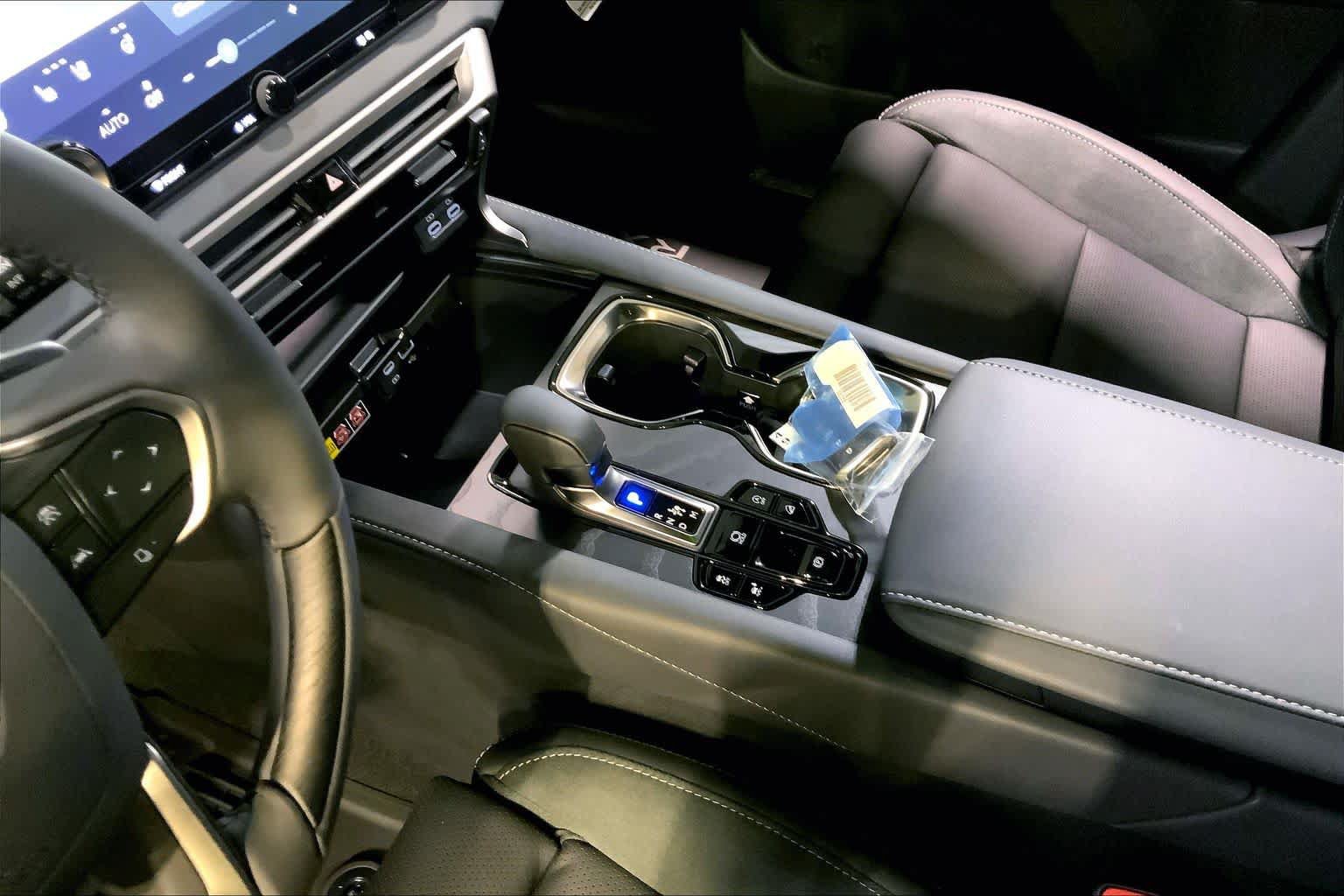 New 2026 Lexus RX 350 AWD w/ Convenience Package image 7