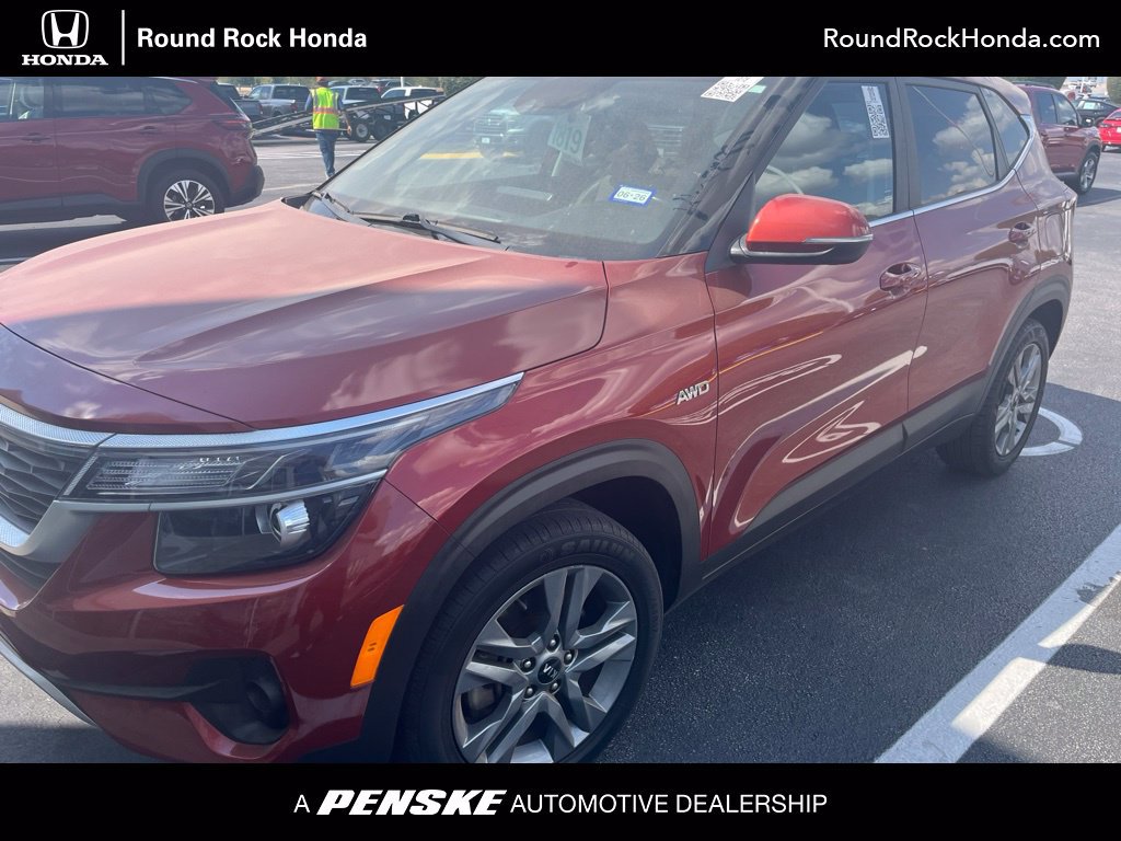 Used 2021 Kia Seltos S AWD/4WD image 1