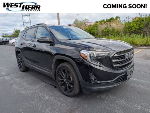 Used 2021 GMC Terrain SLT w/ Infotainment Package II AWD/4WD image 1