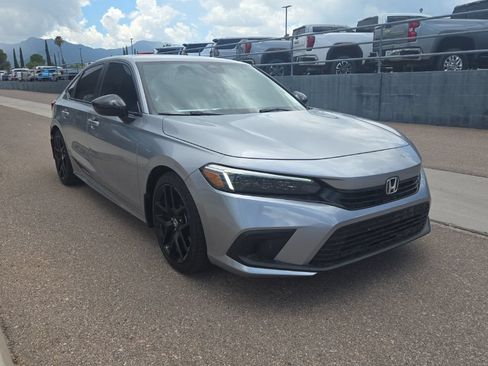 Used 2022 Honda Civic Sport image 3