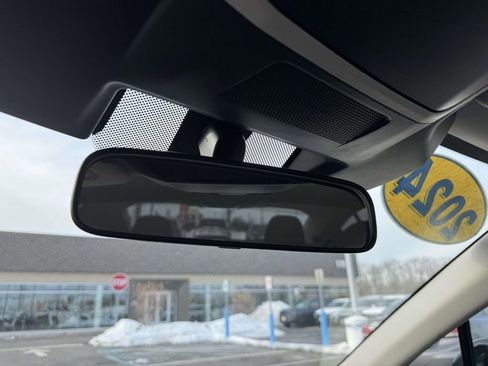 Used 2024 Subaru Legacy Premium image 29