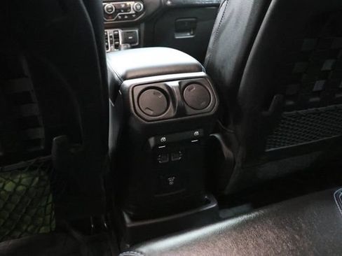 Used 2022 Jeep Wrangler Unlimited Rubicon 4xe w/ Dual Top Group AWD/4WD image 33