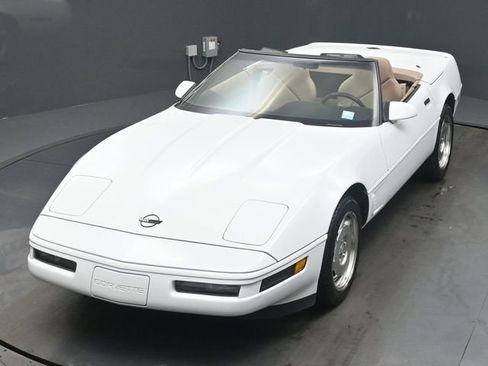 Used 1996 Chevrolet Corvette Convertible image 42