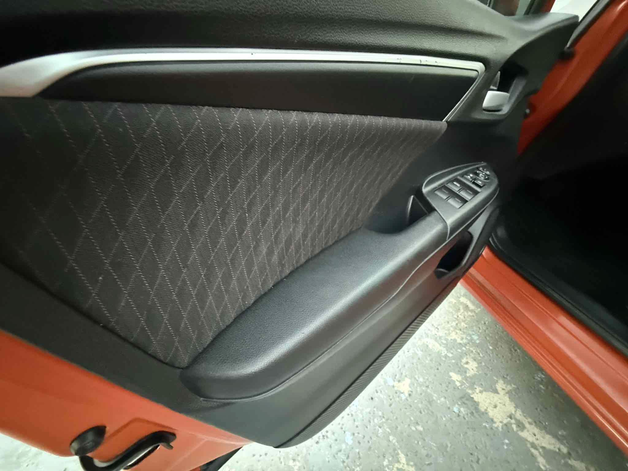 Used 2018 Honda Fit Sport image 70