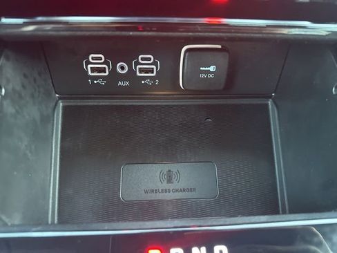 Used 2023 Jeep Grand Cherokee L Limited w/ Luxury Tech Group II image 37