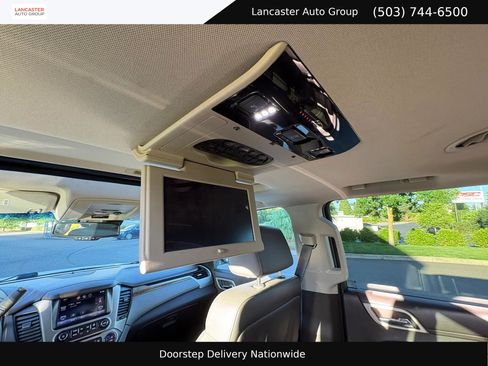 Used 2015 GMC Yukon Denali w/ Premium Package AWD/4WD image 21