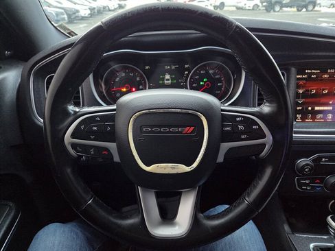 Used 2016 Dodge Charger SXT AWD/4WD image 13