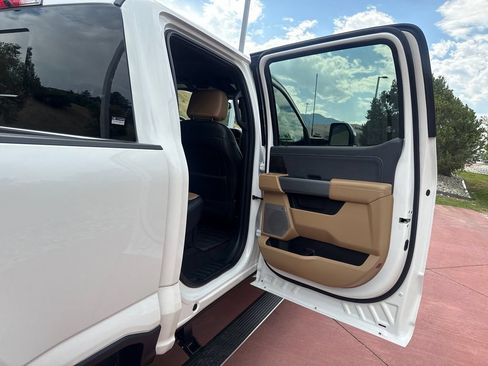 Certified 2024 Ford F350 Lariat w/ Lariat Ultimate Package AWD/4WD image 23