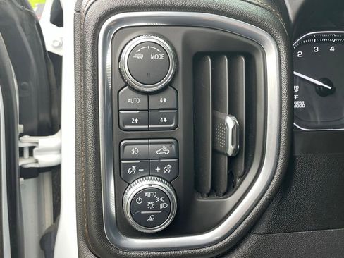 Used 2021 GMC Sierra 1500 AT4 w/ AT4 Value Package AWD/4WD image 36